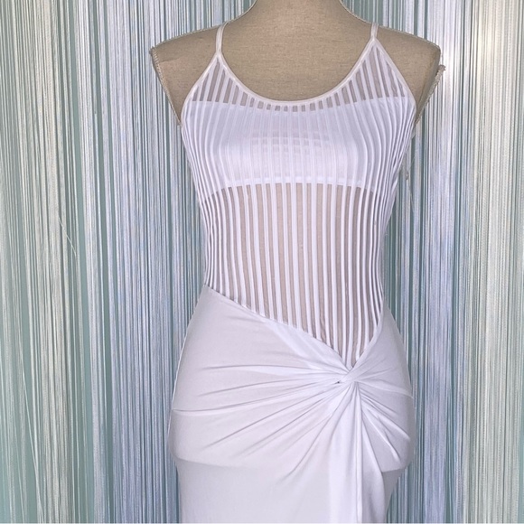 White Sheer Open Back Midi Dress NWT Size Small - Picture 3 of 17